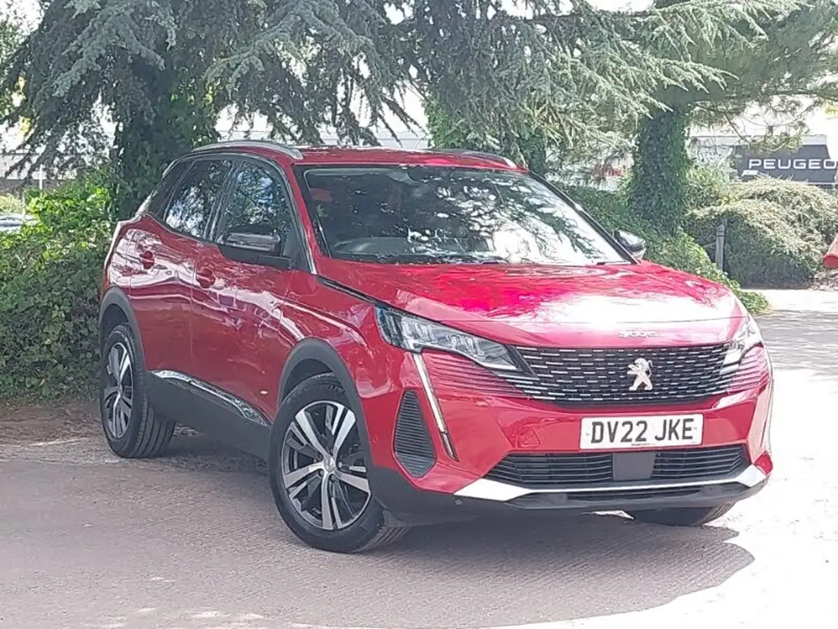 2022-peugeot-3008-suv-12-puretech-allure-premium-eat8-big-0