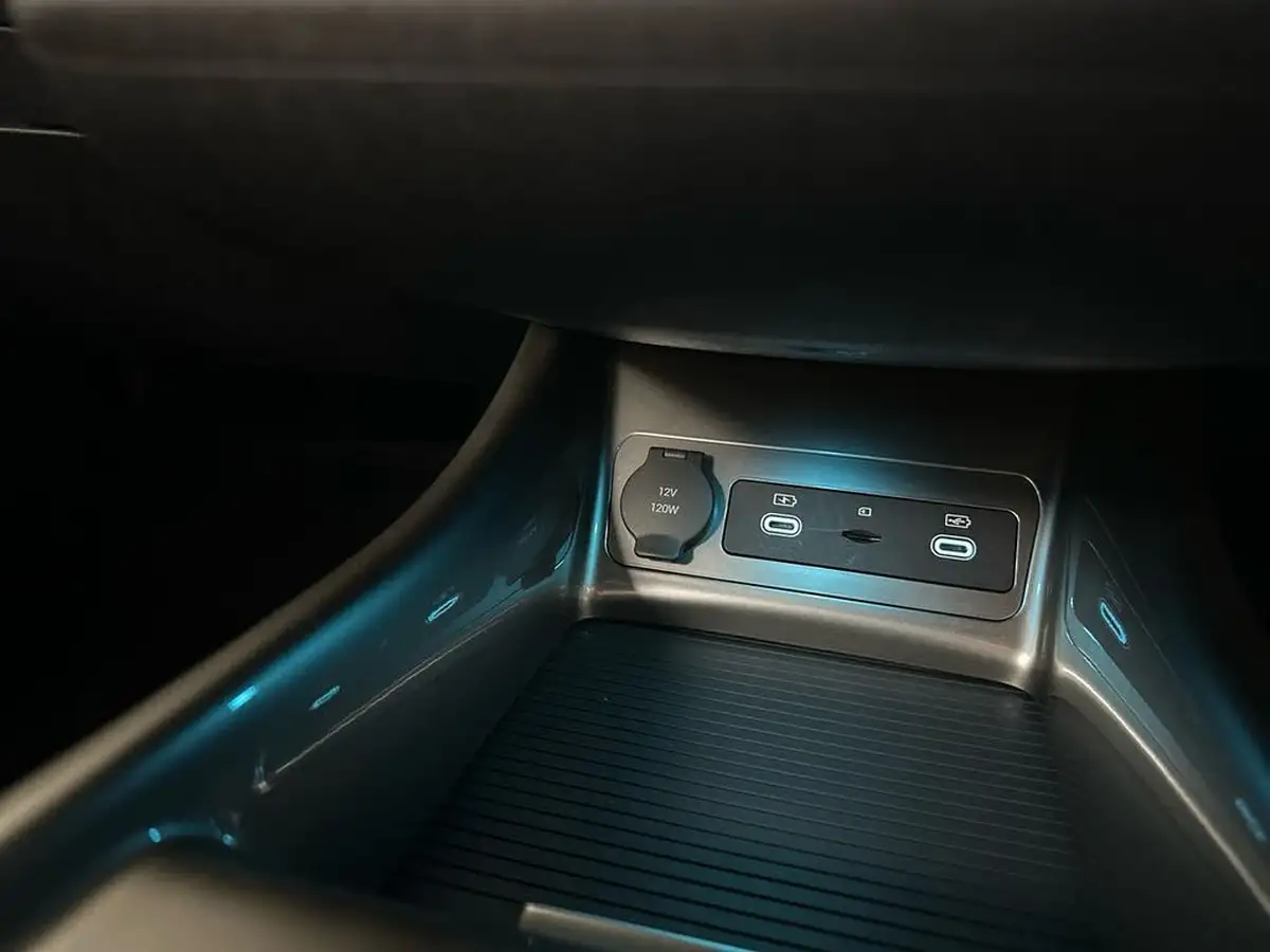 2023-byd-dolphin-e-comfort-big-23