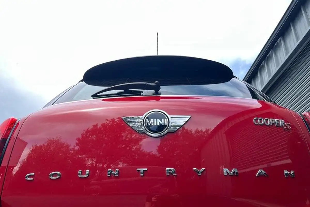 2014-mini-countryman-16-cooper-s-190bhp-big-22