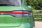 2018-porsche-macan-small-44