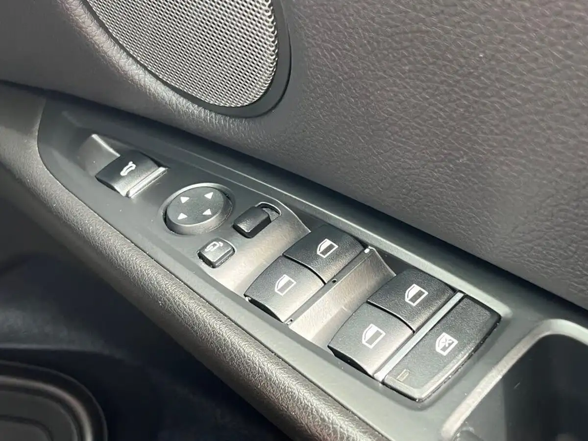 2018-bmw-x6-30td-xdrive30d-m-sport-big-29