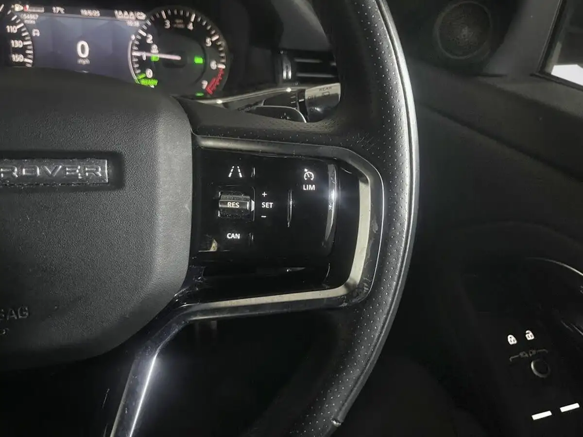 2021-land-rover-range-rover-evoque-15-p300e-r-dynamic-s-big-16