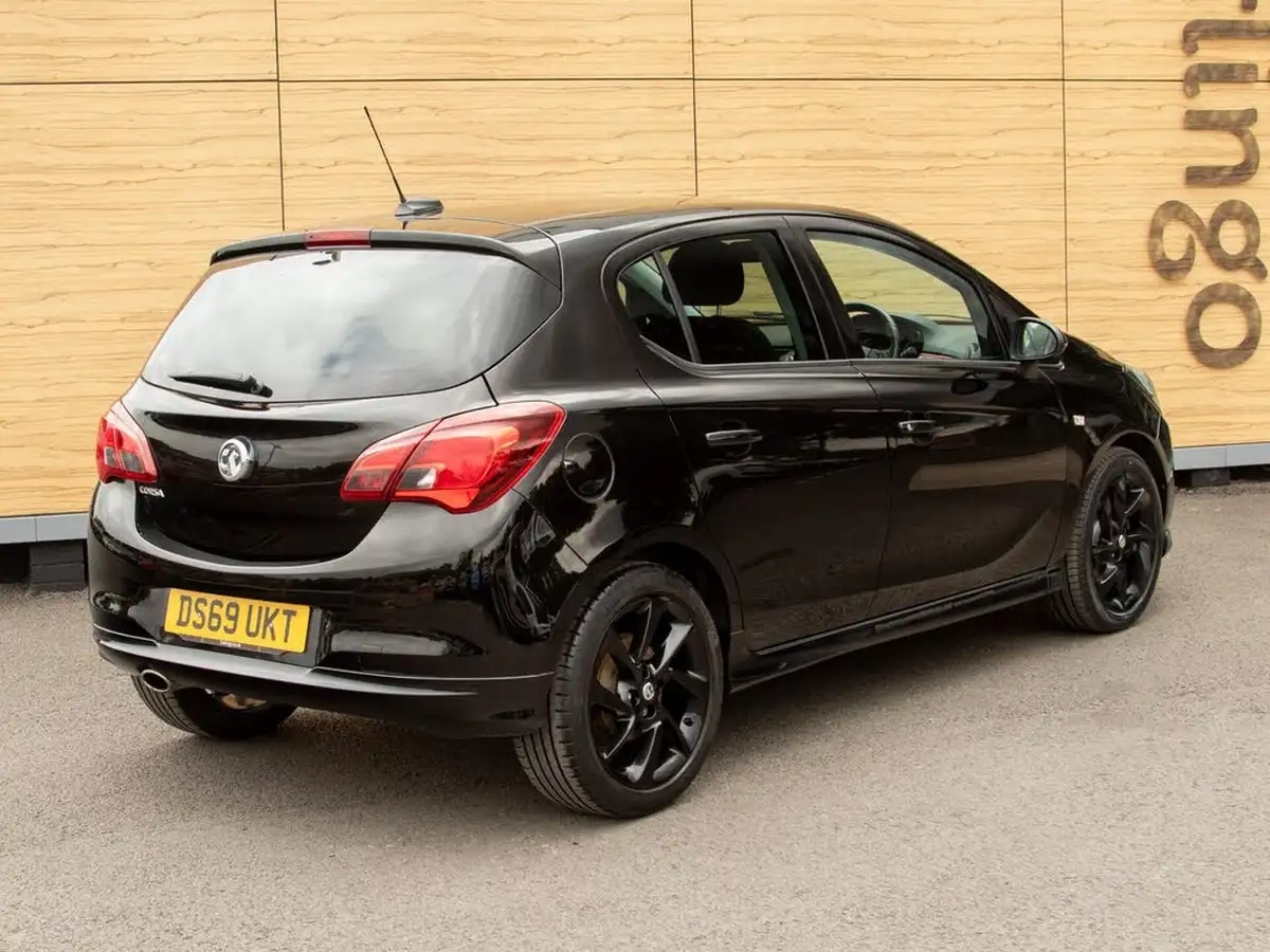 2019-vauxhall-corsa-14i-sri-vx-line-nav-black-90ps-5d-big-1
