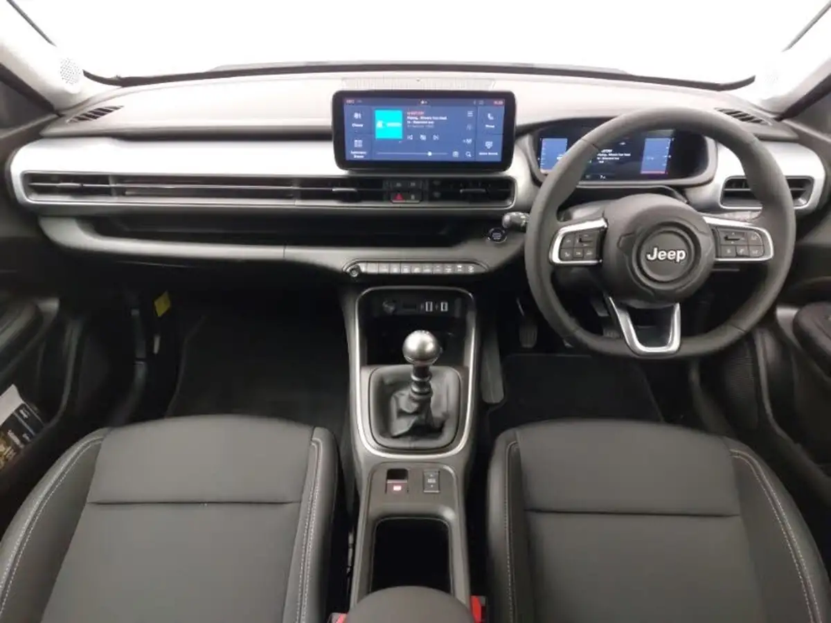 2025-jeep-avenger-12-gse-summit-big-2