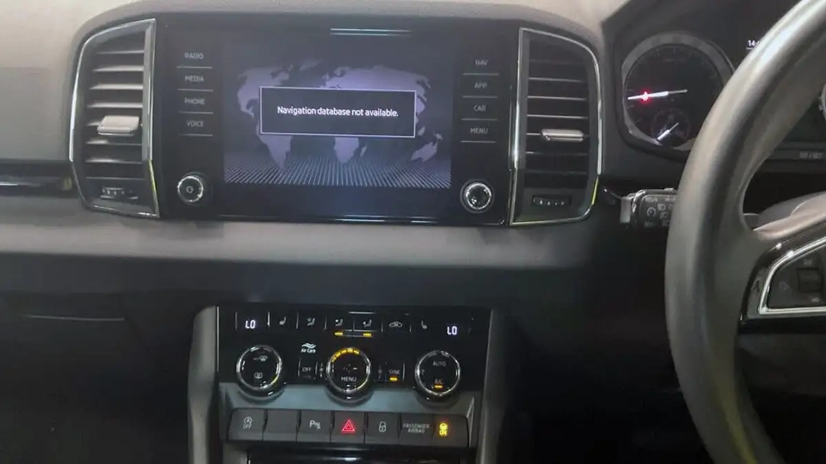 2019-skoda-karoq-16tdi-se-l-dsg-big-5