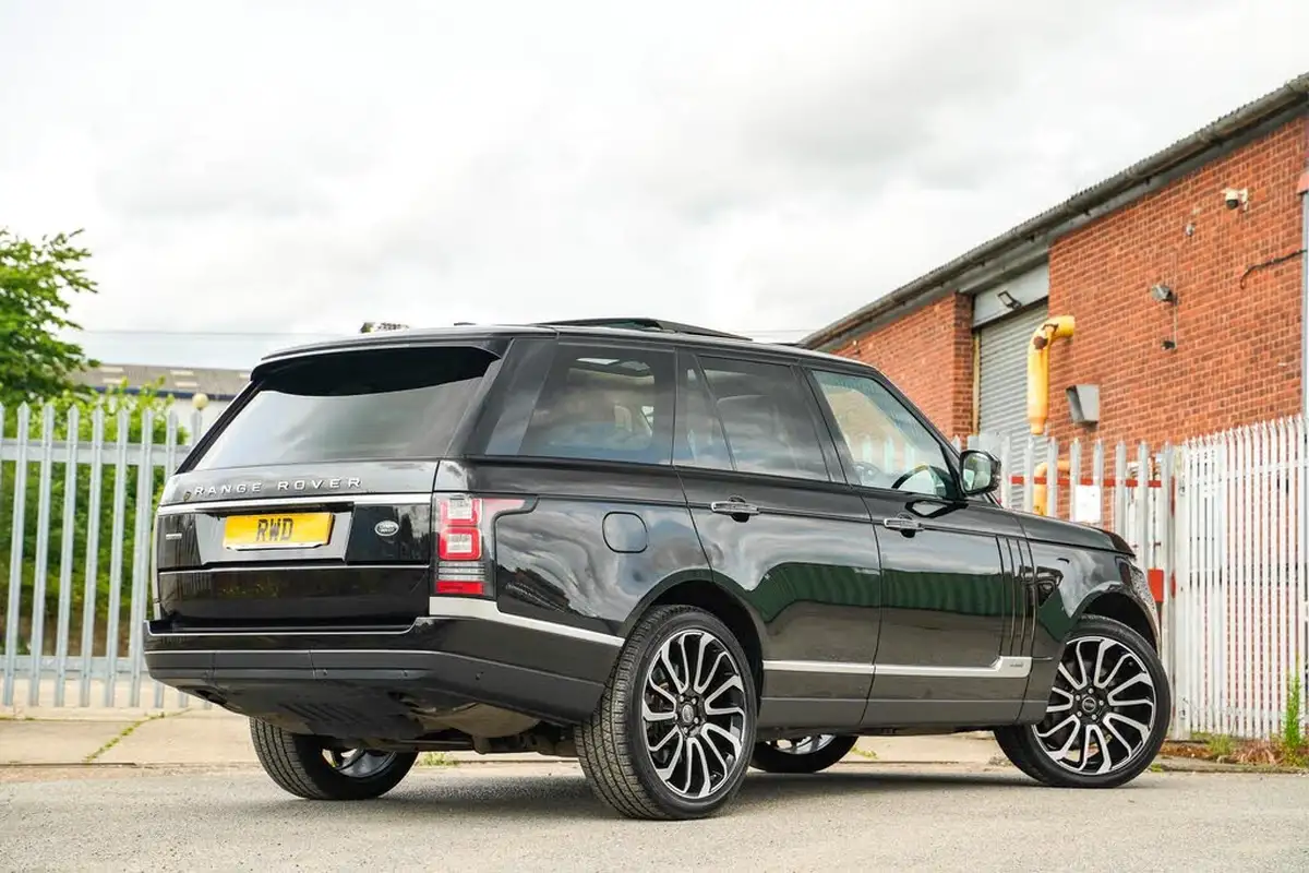 2014-land-rover-range-rover-30-sd-v6-autobiography-30-sd-ss-big-16