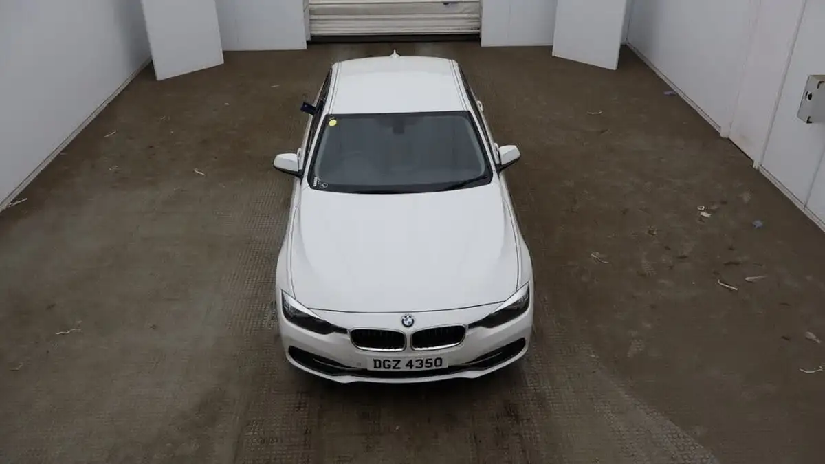 2016-bmw-3-series-20-330e-sport-268bhp-big-5