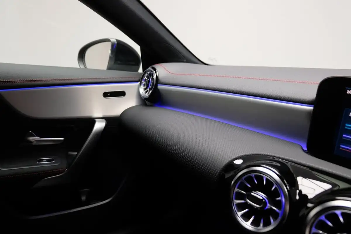 2023-mercedes-benz-cla-13-cla-180-amg-line-executive-coupe-4d-big-37