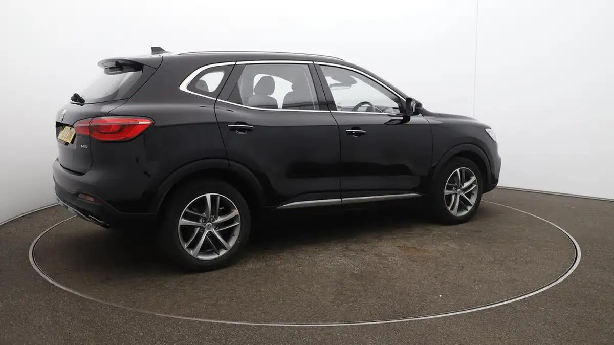 2022-mg-hs-15t-gdi-excite-162ps-dct-big-43