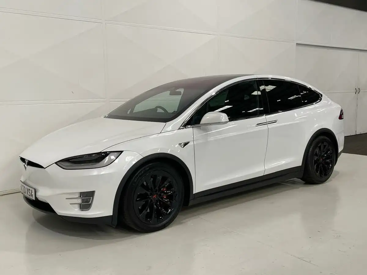 2020-tesla-model-x-e-long-range-big-51