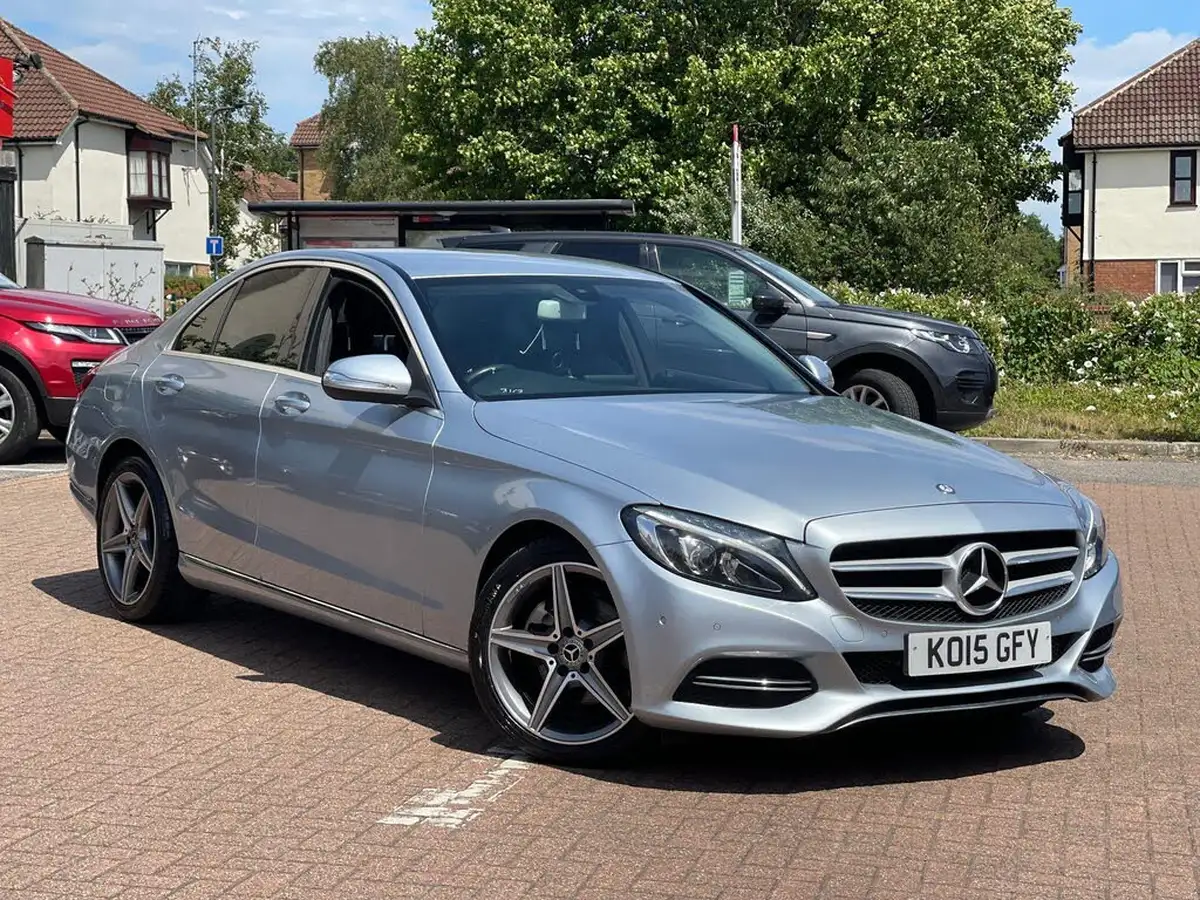 2015-mercedes-benz-c-class-20-c200-sport-184ps-ss-saloon-4d-7g-tronic-plus-big-6
