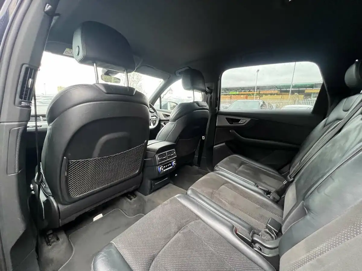 2015-audi-q7-30tdi-quattro-s-line-272ps-ss-big-34
