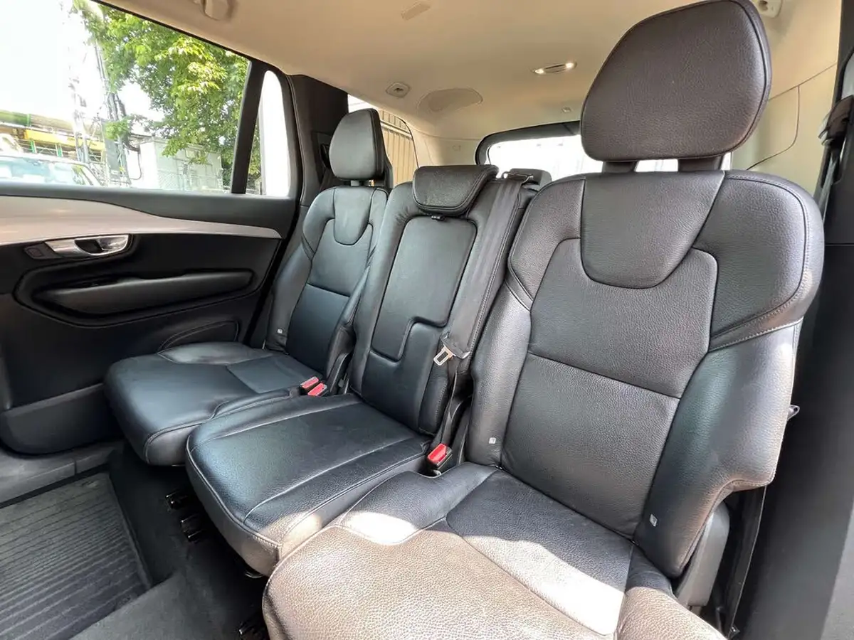 2016-volvo-xc90-20td-d5-momentum-big-25