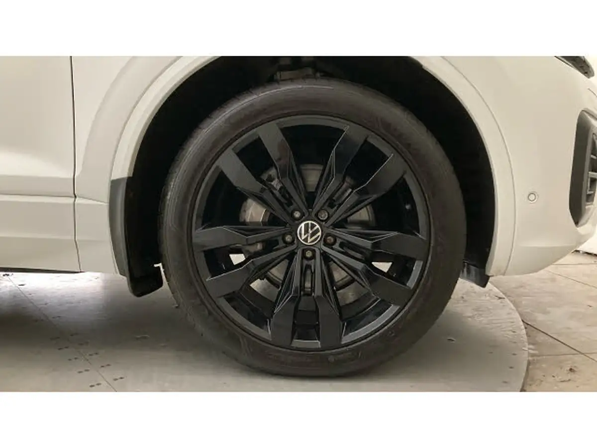2021-volkswagen-touareg-30tdi-black-edition-286ps-big-4