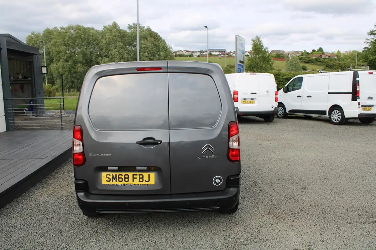 2018-citroen-berlingo-16bluehdi-650-enterprise-big-5