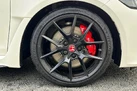 2023-honda-civic-20-i-vtec-type-r-small-11
