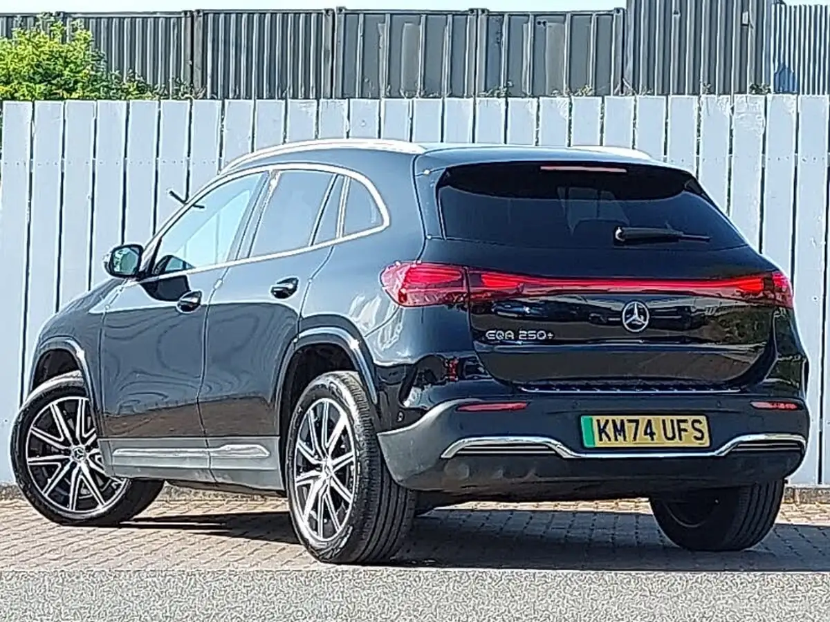 2024-mercedes-benz-eqa-e-eqa-250-amg-line-executive-big-1