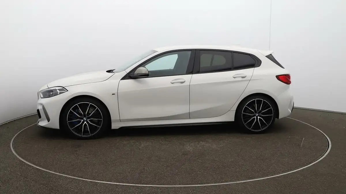 2022-bmw-1-series-20-m135i-xdrive-big-57