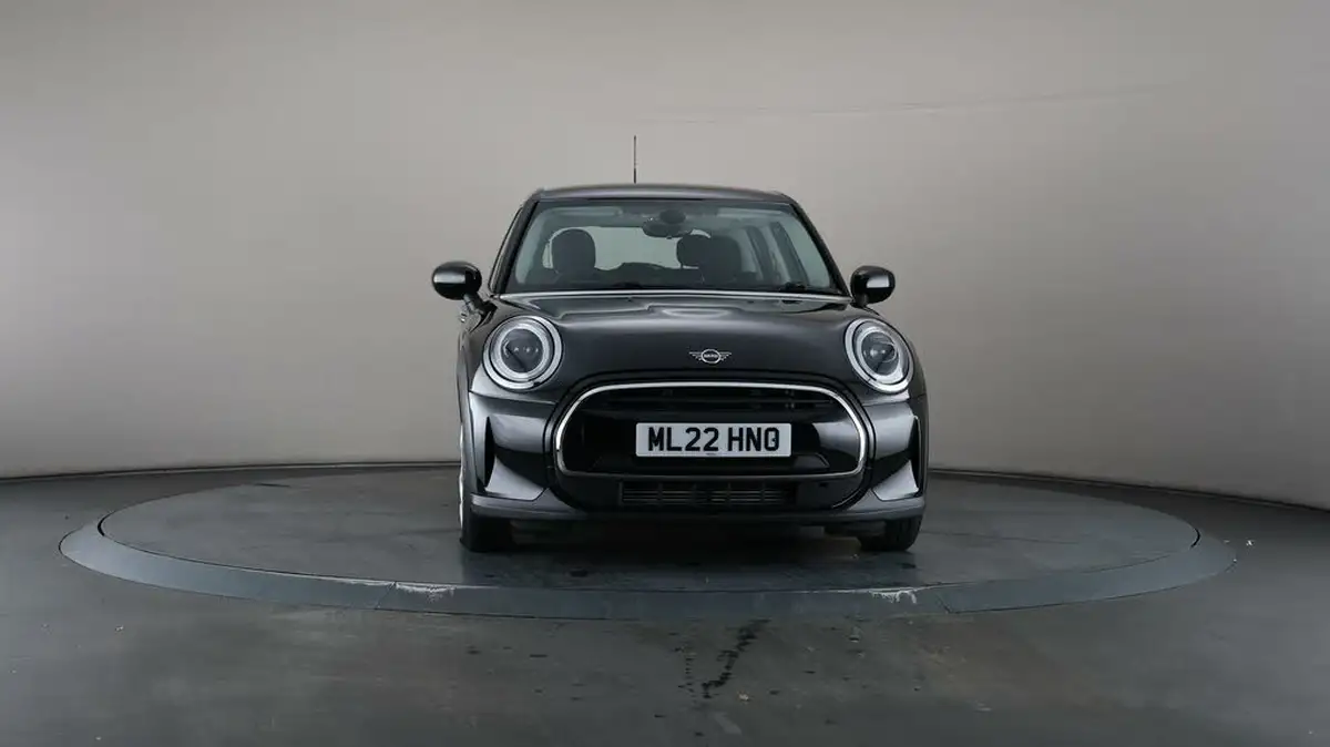 2022-mini-cooper-15-one-classic-5d-big-40
