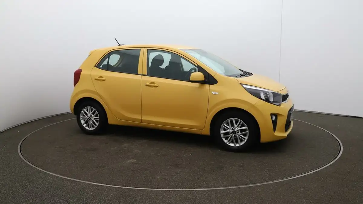 2021-kia-picanto-10-2-big-35