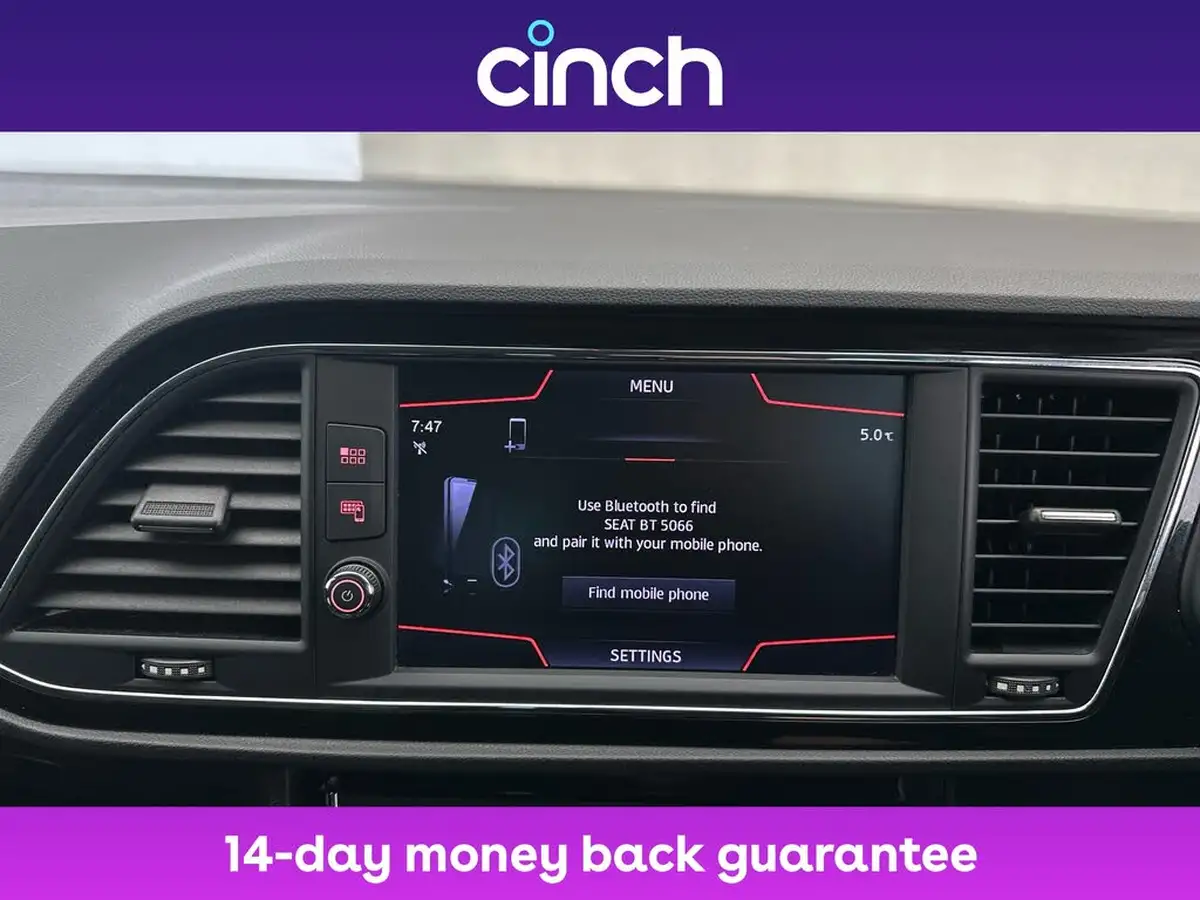 2019-seat-leon-20-tsi-fr-hatchback-big-28