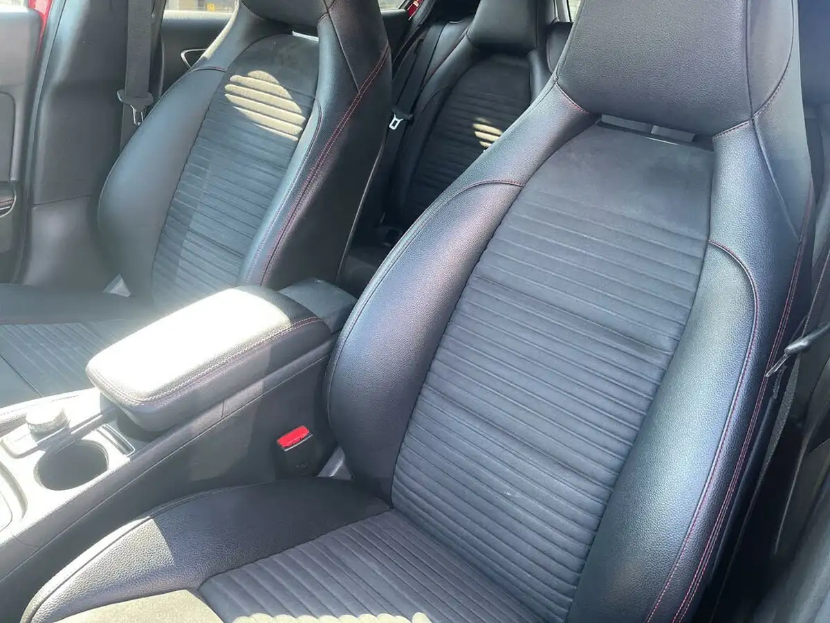2020-mercedes-benz-gla-class-16-gla-200-amg-line-edition-plus-7g-dct-big-43