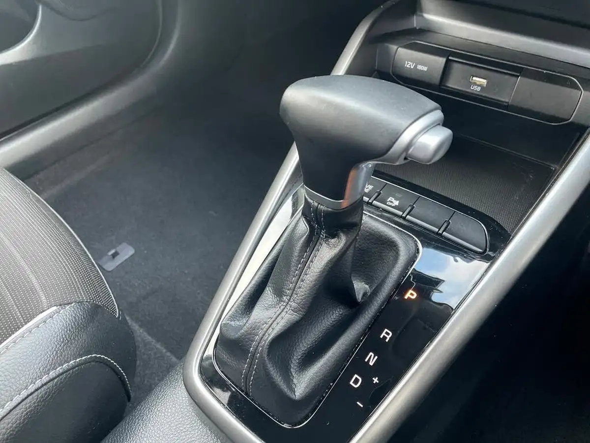 2024-kia-stonic-10-t-gdi-gt-line-98bhp-dct-big-24