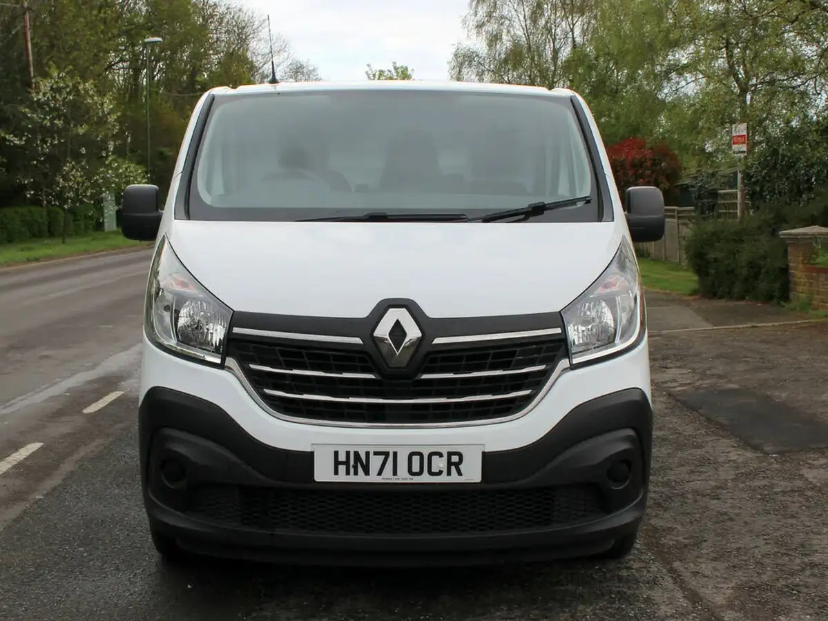 2021-renault-trafic-20dci-ll30-energy-120-business-panel-big-1
