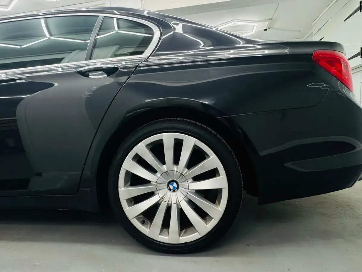2011-bmw-7-series-30td-730ld-se-big-43