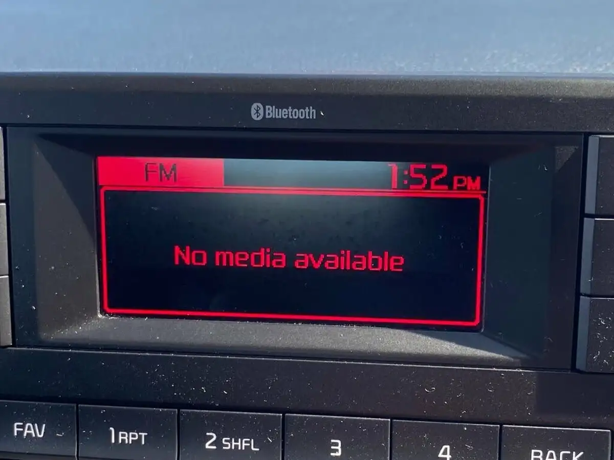 2020-kia-picanto-10-2-auto-seq-big-35