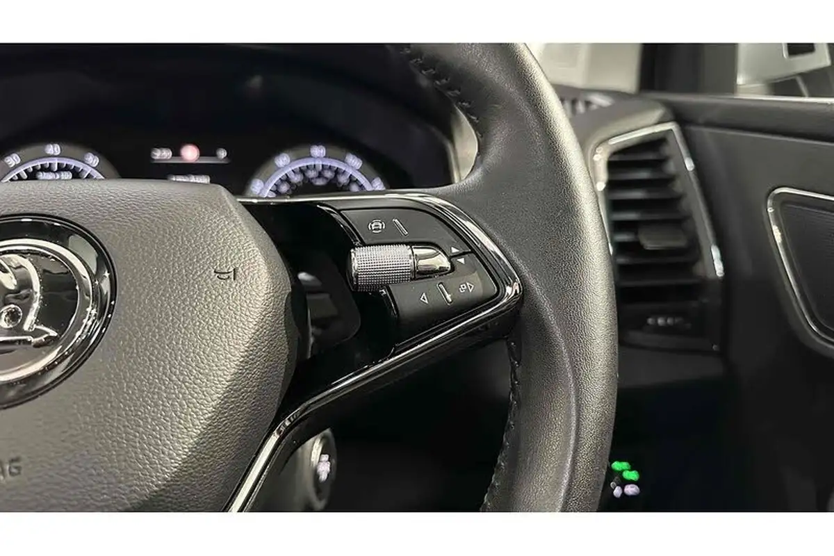 2020-skoda-karoq-15-tsi-edition-dsg-big-29