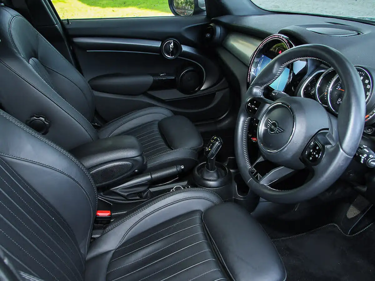 2023-mini-cooper-15-cooper-exclusive-premium-auto-hatchback-5d-auto-big-5