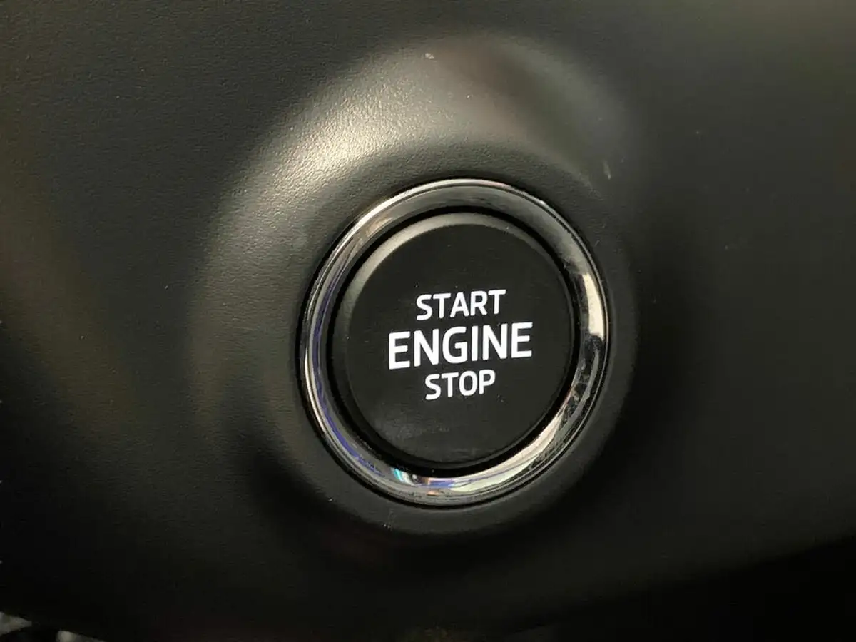2022-skoda-enyaq-e-60-big-16
