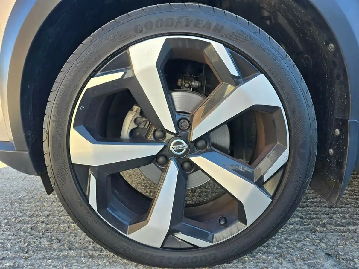2020-nissan-juke-10-dig-t-tekna-117ps-big-28