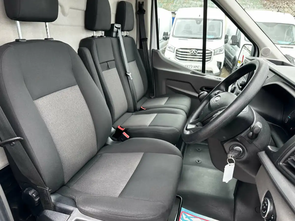 2022-ford-transit-20tdci-350-l3h2-leader-with-ac-chiller-big-12