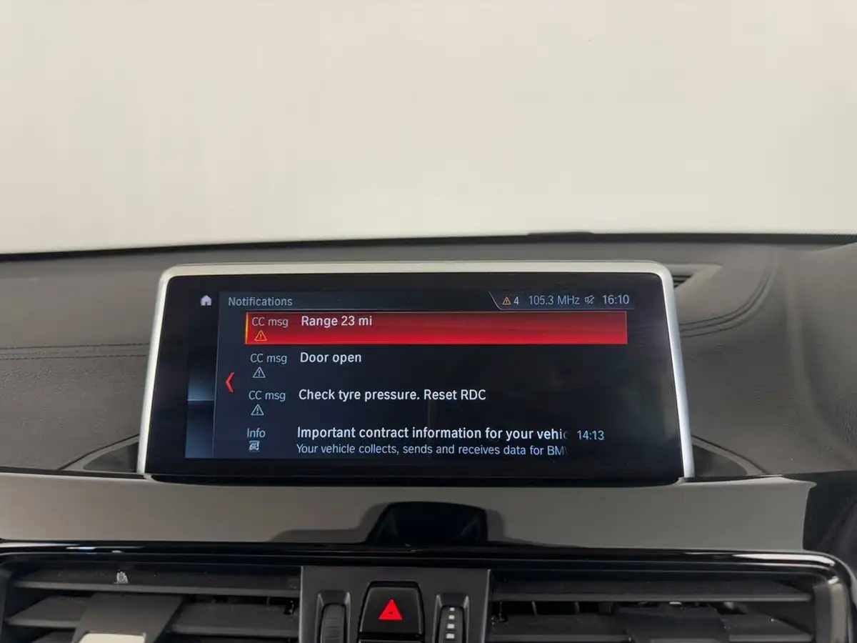 2019-bmw-x1-20-sdrive-20i-xline-sdrive-20i-big-50