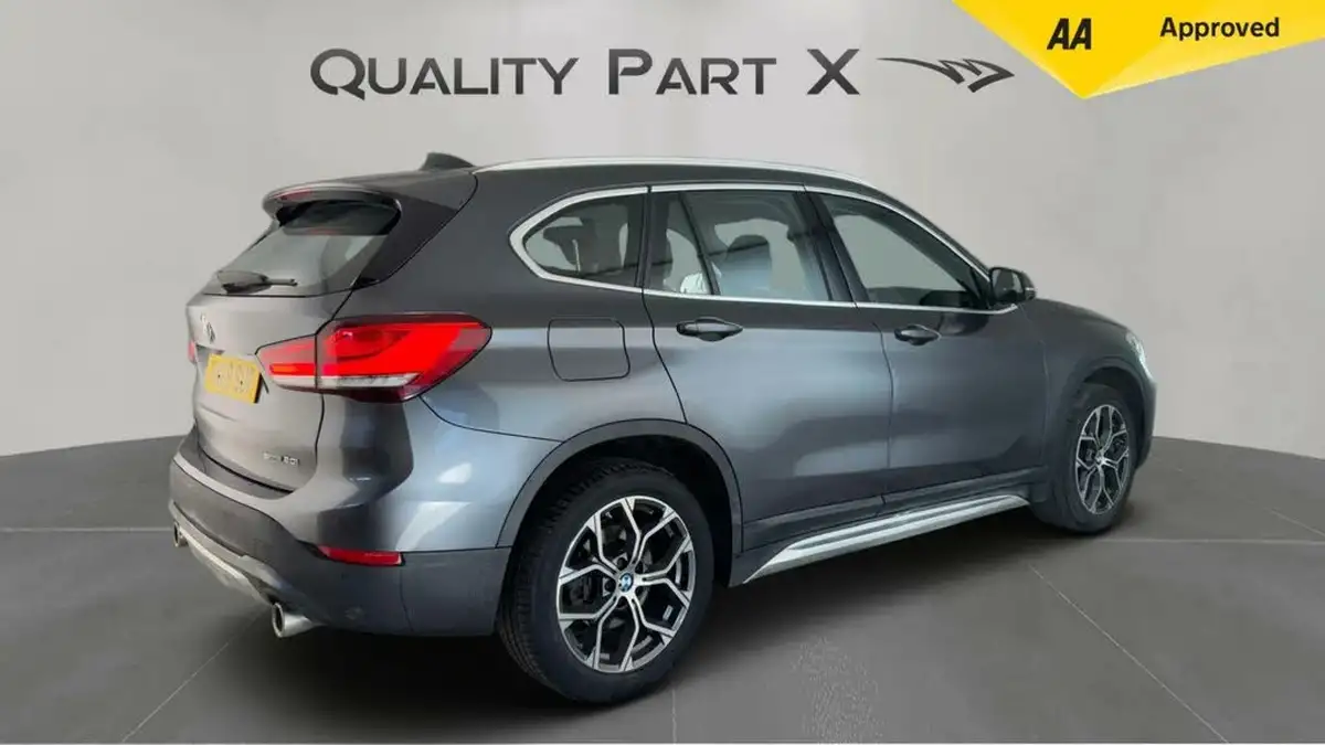 2019-bmw-x1-20-sdrive-20i-xline-sdrive-20i-big-2