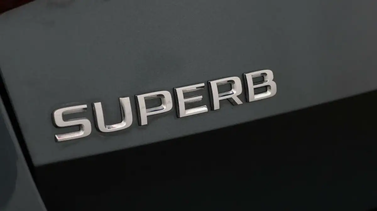 2021-skoda-superb-14-tsi-se-technology-156ps-estate-big-20
