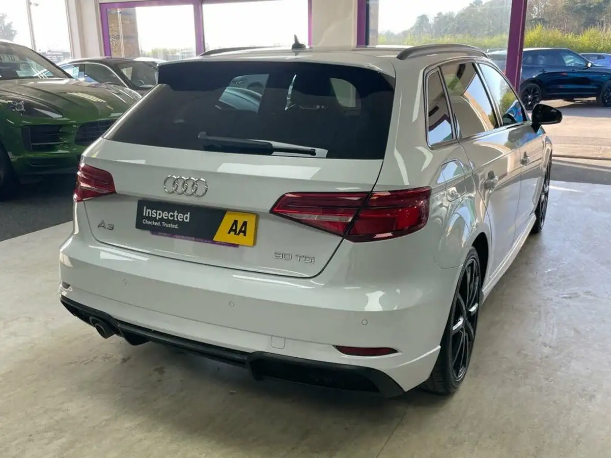 2018-audi-a3-16-30-tdi-black-edition-sportback-5d-big-4
