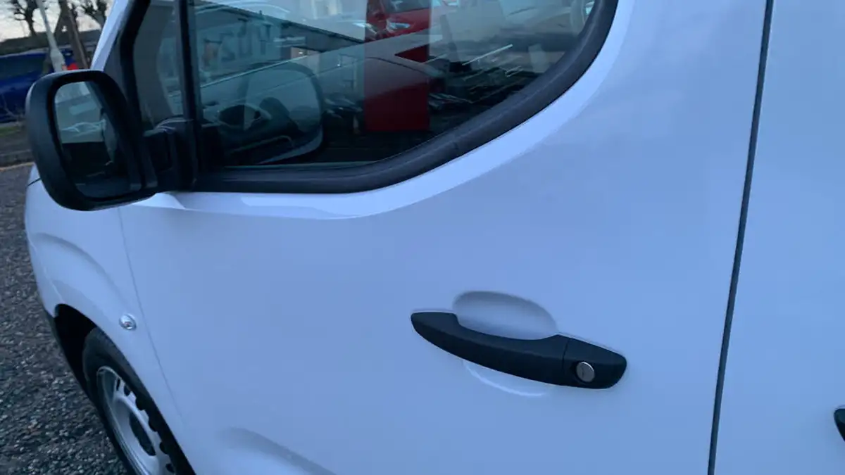 2024-citroen-berlingo-15-bluehdi-m-enterprise-100pseu6e-big-51