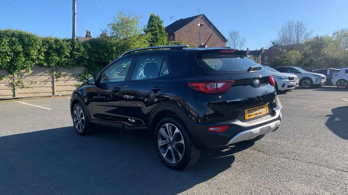 2018-kia-stonic-16crdi-2-big-4