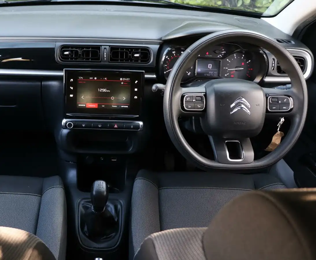 2017-citroen-c3-12-puretech-feel-82ps-big-19