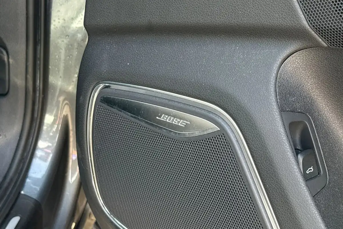 2015-audi-q3-20-tdi-quattro-se-150ps-big-28