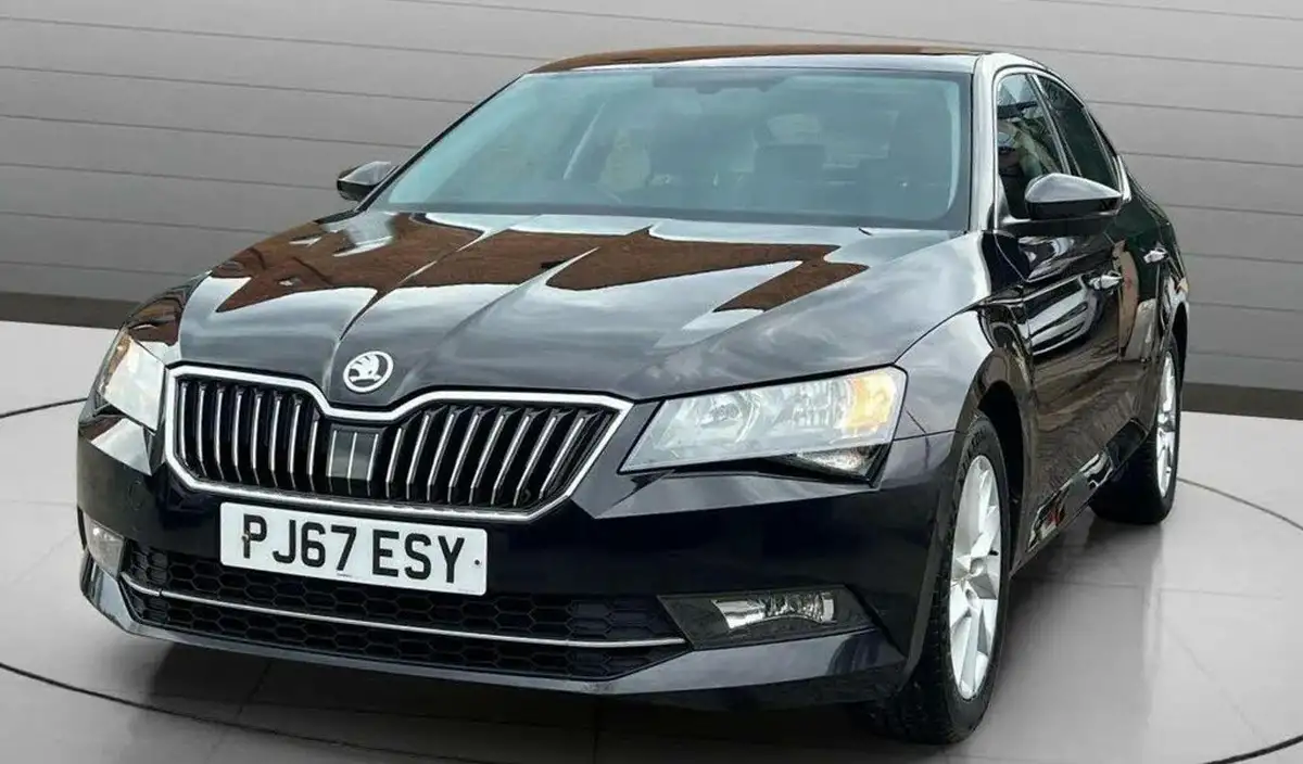 2017-skoda-superb-14-tsi-act-se-hatchback-dsg-big-16