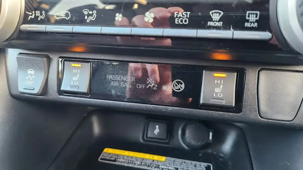 2021-toyota-rav4-25-vvt-i-dynamic-302bhp-plug-in-big-32