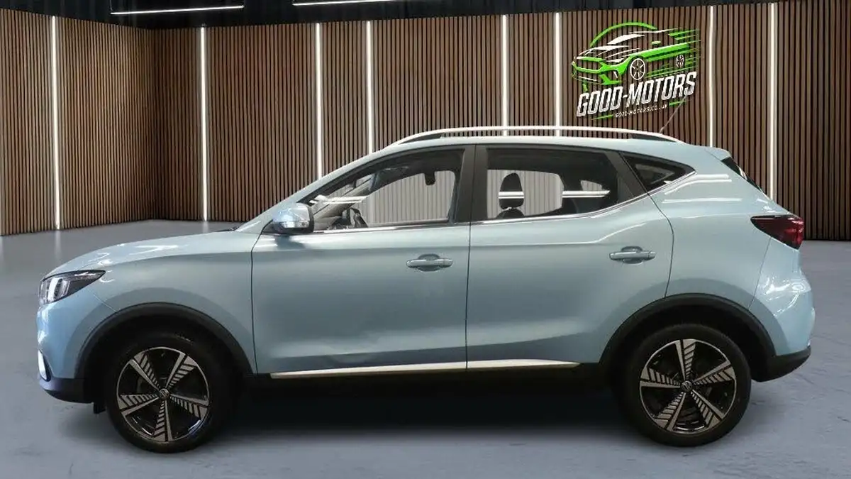 2021-mg-zs-suv-e-exclusive-ev-big-7