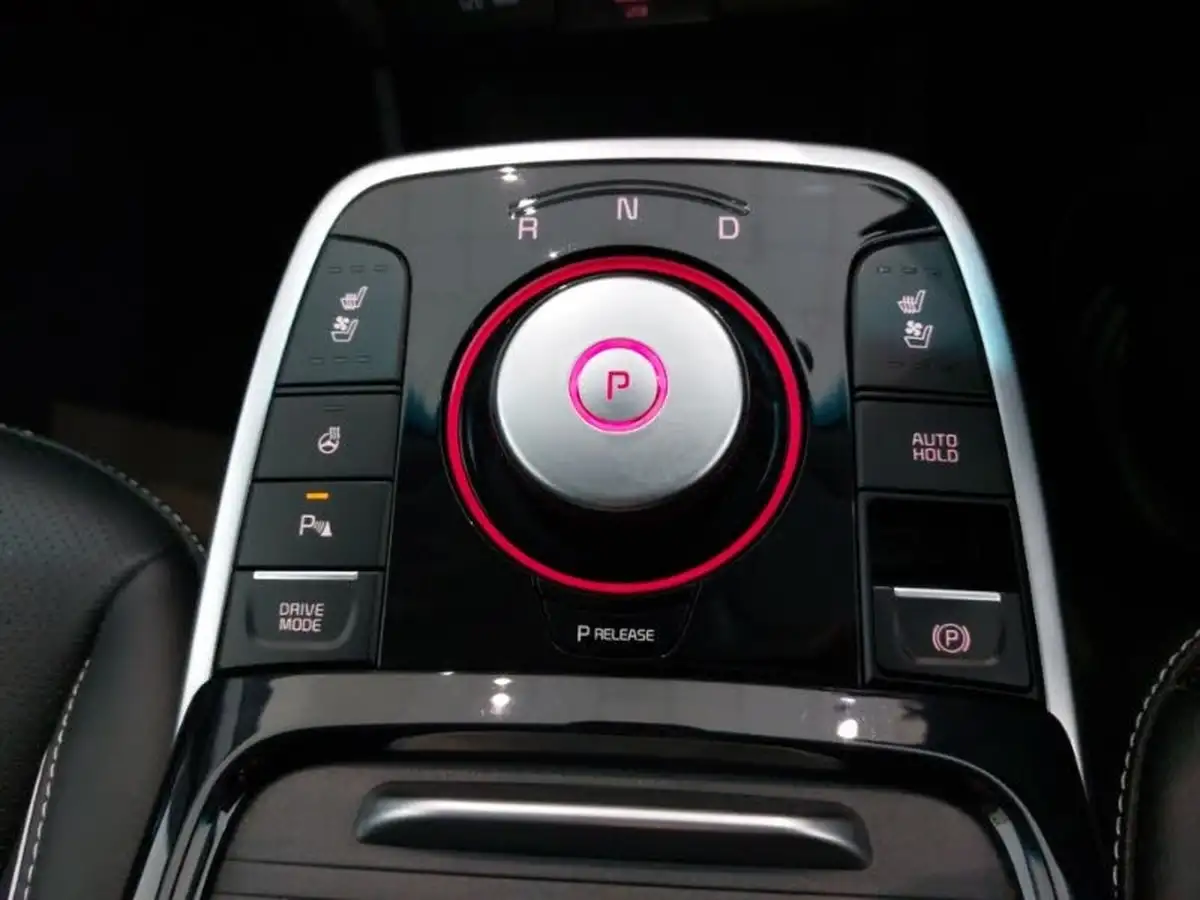 2021-kia-e-niro-ev-4-big-17