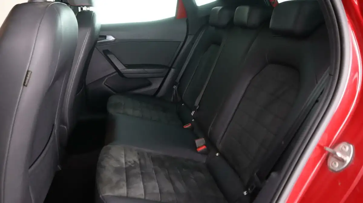 2020-seat-arona-10-tsi-fr-sport-115ps-dsg-big-16