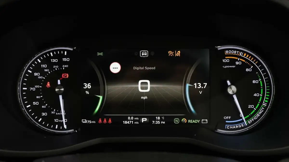 2022-mg-mg5-e-excite-ev-long-range-big-10