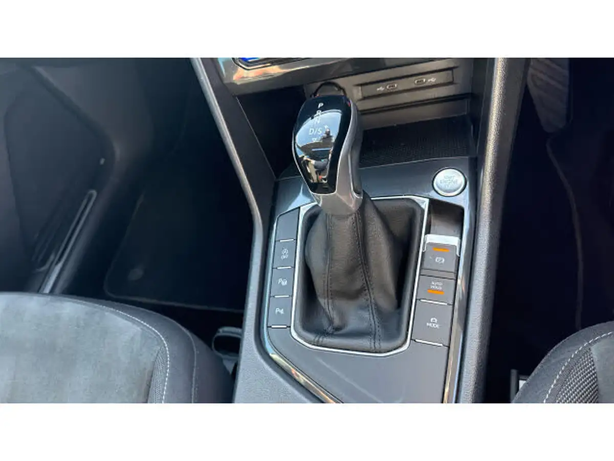 2022-volkswagen-tiguan-15-tsi-elegance-big-13